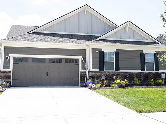 3rd image of 1699 Carmack Ct