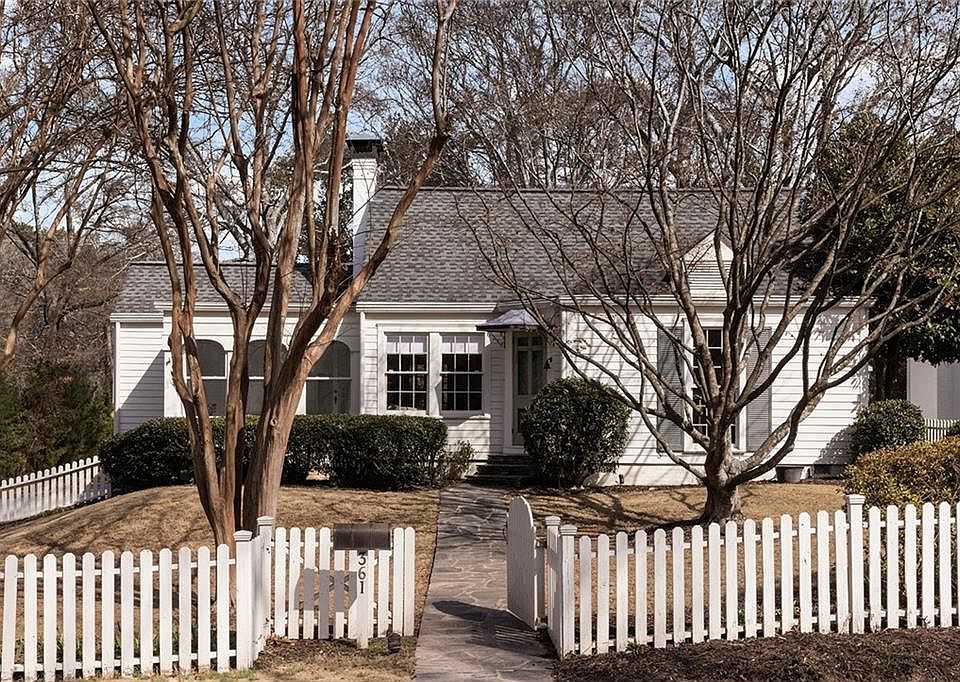 1st image of 361 Redland Rd NW