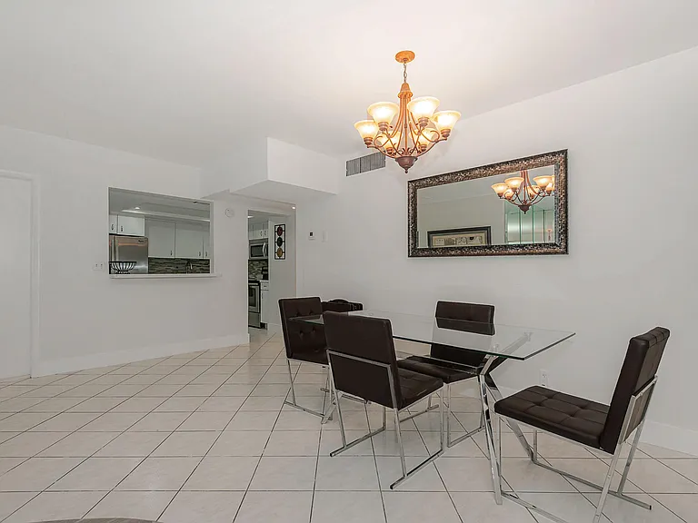 1333 E Hallandale Beach Blvd #101 — Photo 2