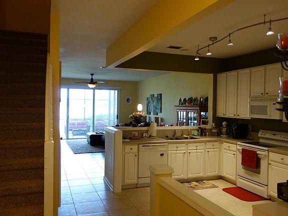2nd image of 7594 Red Crane Ln