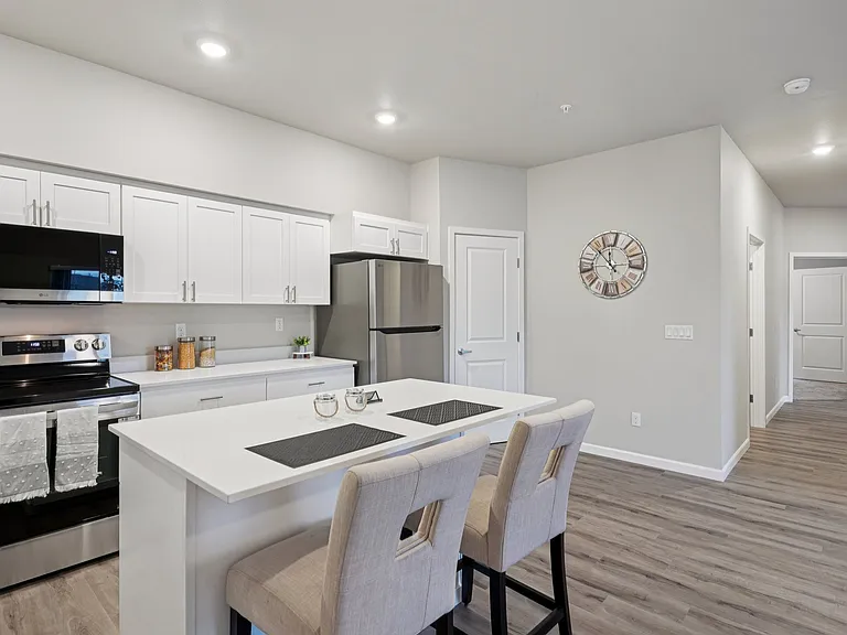 Tahoma Terrace Apartments — Photo 84