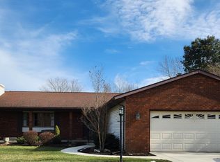 3212 Stonewood Dr, Sandusky, OH