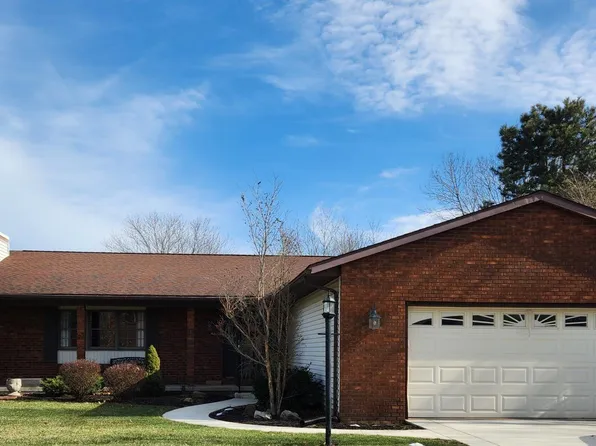 3212 Stonewood Dr, Sandusky, OH 44870