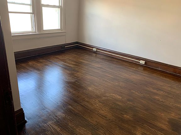 2nd image of 100 Wyoming St APT 3