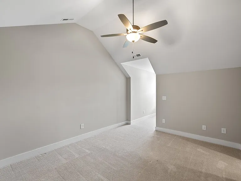 5601 Old Pearce Rd — Photo 43