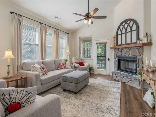 205 Weiskopf Way, Camdenton, MO 65020