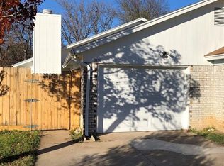 3318 Green Ridge St, Fort Worth, TX 76133