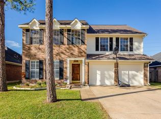 16414 Maple Downs Ln, Sugar Land, TX 77498