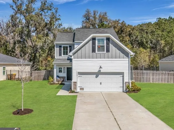 399 Beecher Dr, Richmond Hill, GA 31324