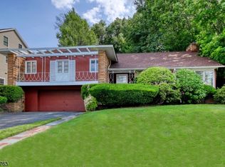 89 95th Rdg, Passaic, NJ 07055