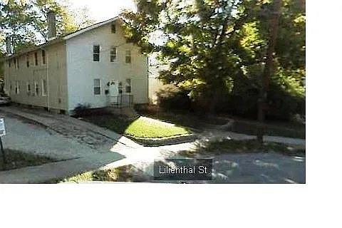 Building Photo - 330 Lilienthal St