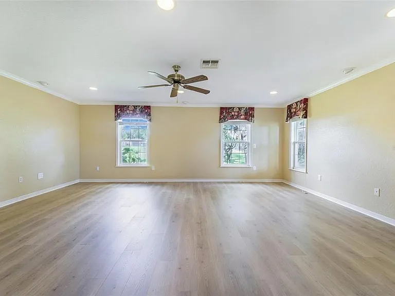 4854 E Hinson Ave — Photo 33