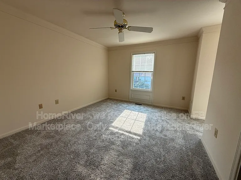 5834 Waterdale Ct — Photo 4