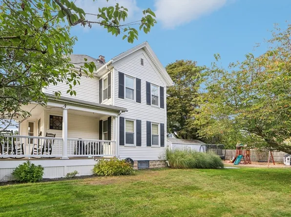 623 Cabot St, Beverly, MA 01915