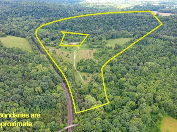 700 Valley Ter, Irvington, KY 40146