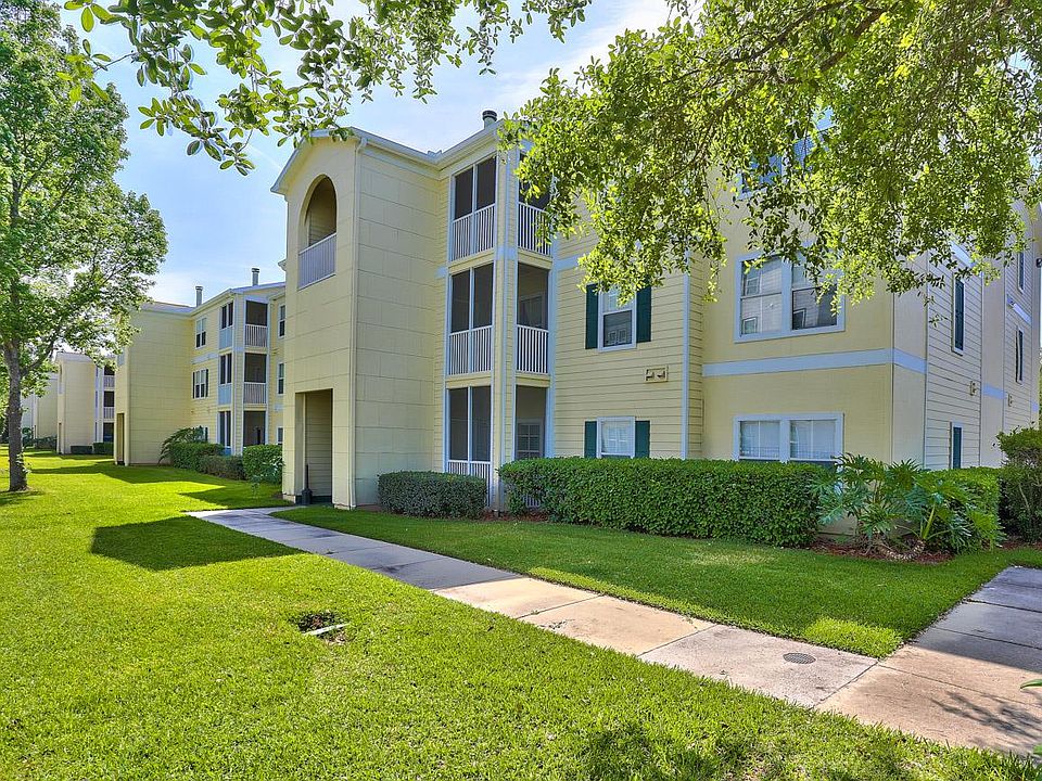 1st image of 18453 Bridle Club Dr