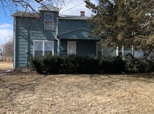 796 Olive St, Galesburg, IL 61401