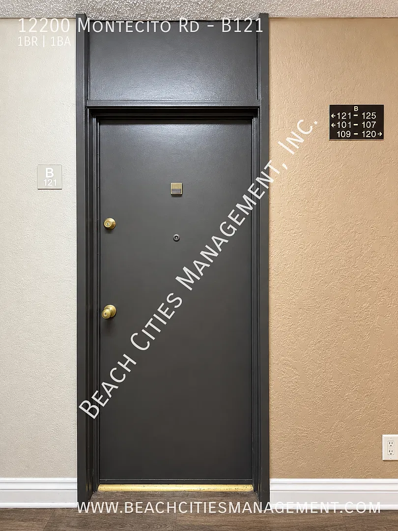 Gated Seal Beach Condo Pool, Gym, Parking & Select Utilities Included — Photo 3