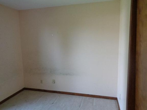 4th image of 5763 Green Crest Dr