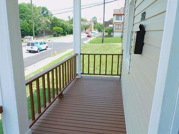 3rd image of 3507 Glenway Ave