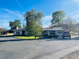 145 Buckingham Cir, Eagle Pt, OR 97524