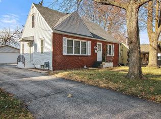 1085 S 8th Ave, Kankakee, IL 60901