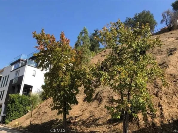 1422 Lindacrest Dr, Beverly Hills, CA 90210