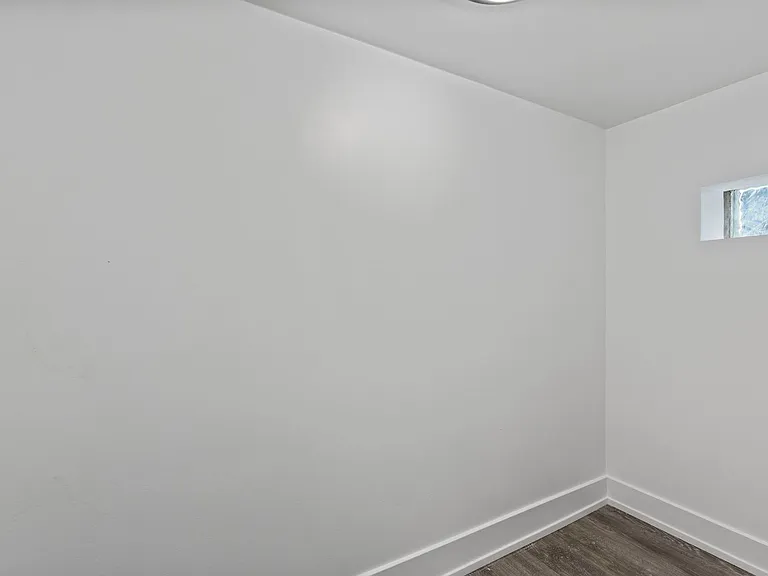 5542 W 64th St — Photo 23