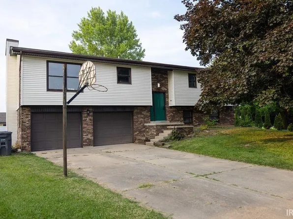 112 Beverly Ct, Connersville, IN 47331