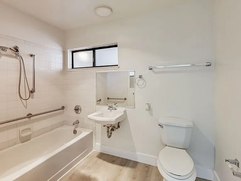 3700 International Blvd #1400-1414 — Photo 37