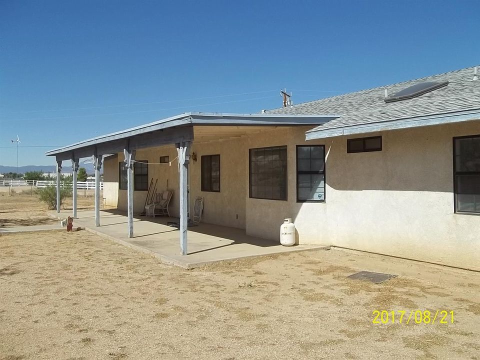 2nd image of 22139 Moonbeam Rd