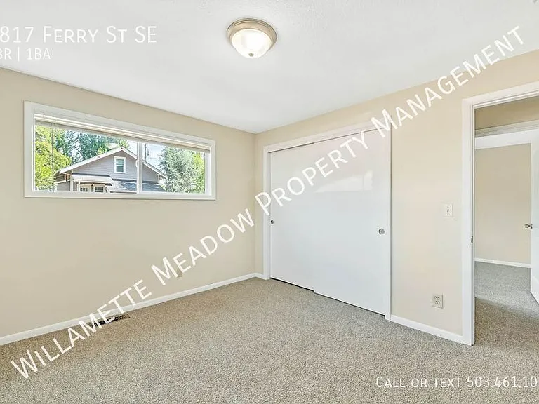 1817 Ferry St SE — Photo 14