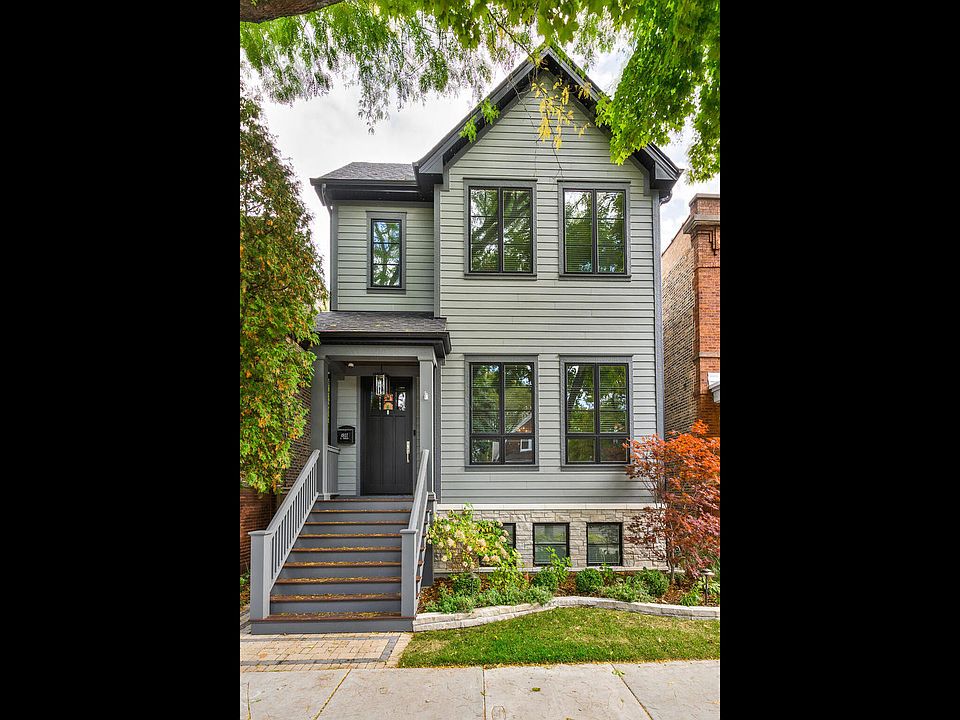 1st image of 4937 N Oakley Ave