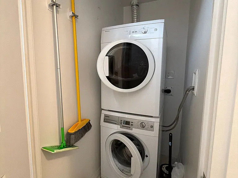 8 Mercer St #1504 — Photo 14