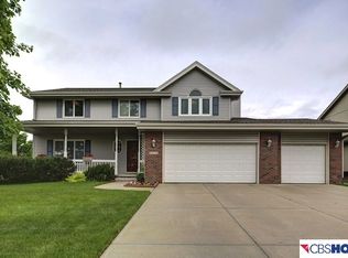 6310 S 157th St, Omaha, NE 68135