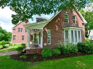 20 Poquanticut Ave, North Easton, MA 02356