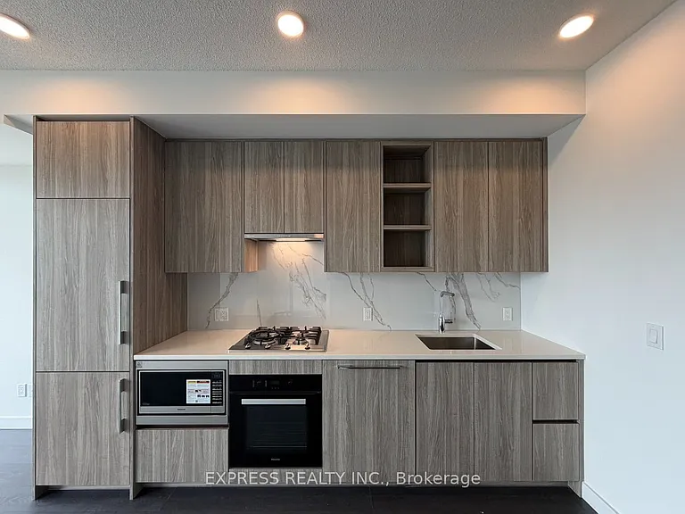 75 Billes Hts #2106 — Photo 7