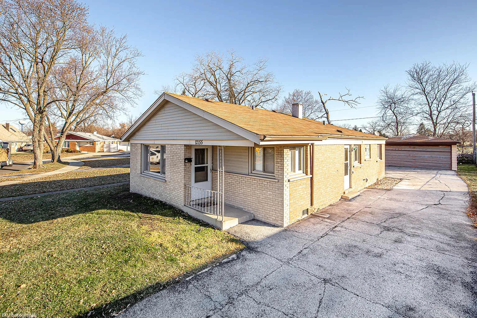 12155 S Millard Ave photo 1