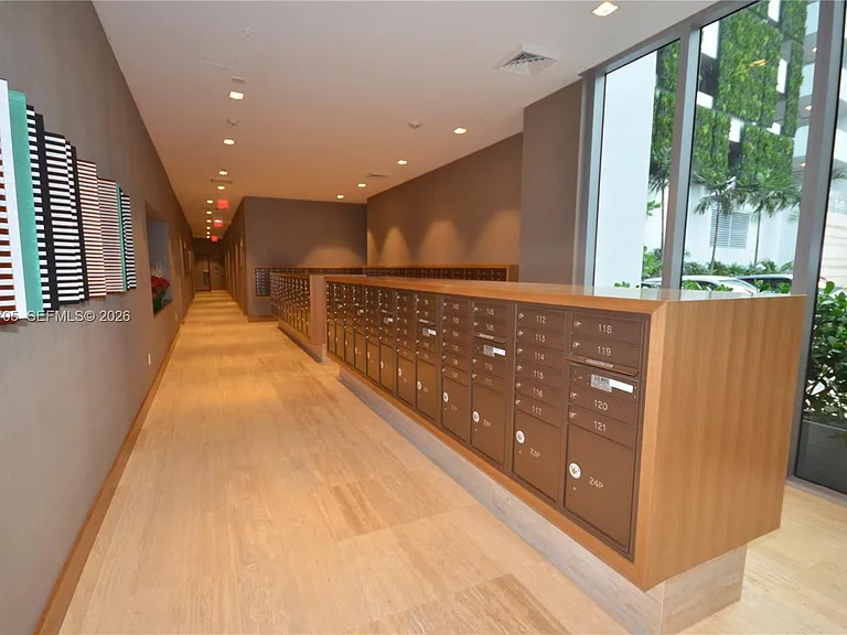16385 Biscayne Blvd #518 — Photo 12