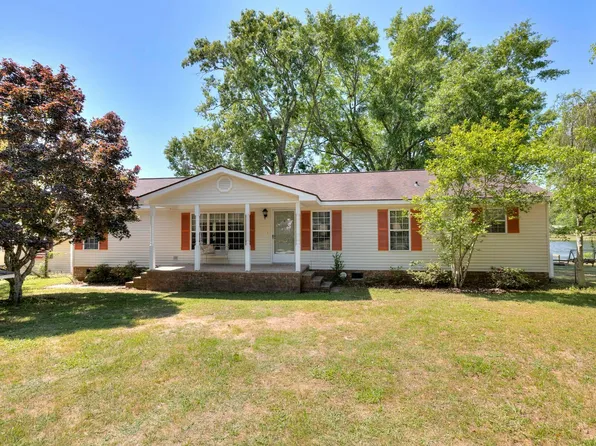 1228 James Loop Rd, Manning, SC 29102