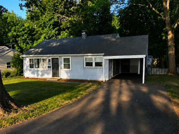 76 Kings Highway, Groton, CT 06340