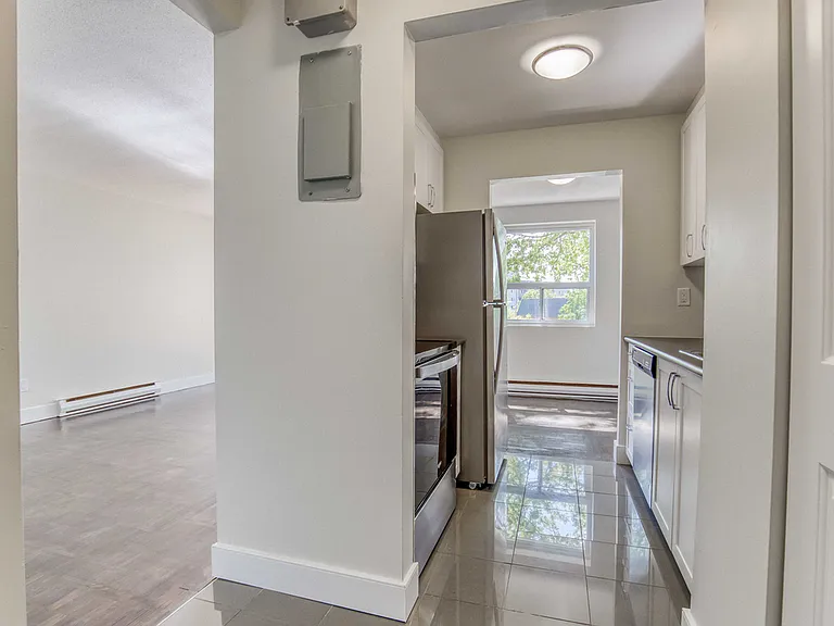 10 Runnymede Rd #232 — Photo 8