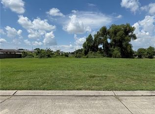 20 Mary Ann Pl, Gretna, LA 70053