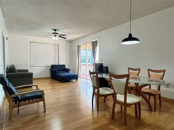 18707 NE 14th Ave APT 733, Miami, FL 33179