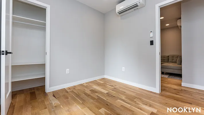 Rented by Nooklyn NYC LLC | media 7