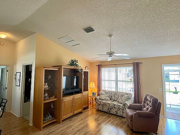 5th image of 16820 SE 96th Chapelwood Cir