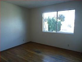 4th image of 1872 Crinan Dr