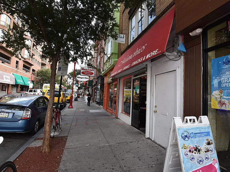 252-254 South St #2 — Photo 12