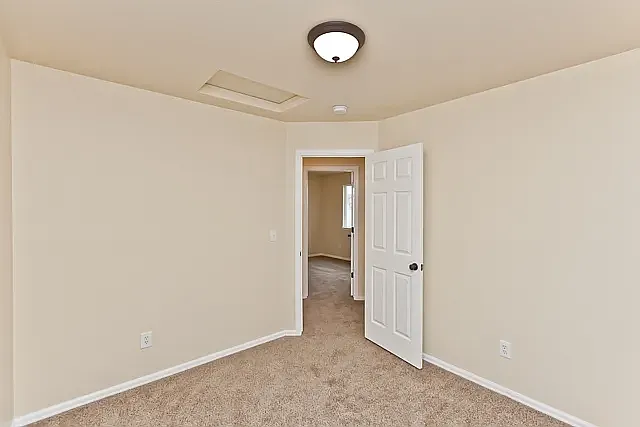 471 Gunnison Way — Photo 5