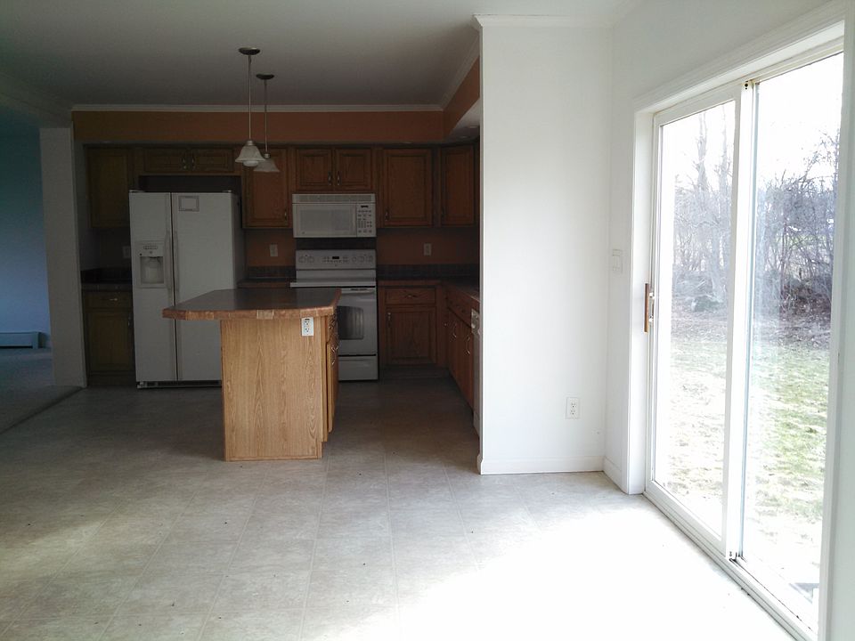 2nd image of Ranch-28x52 Ranch Style Home